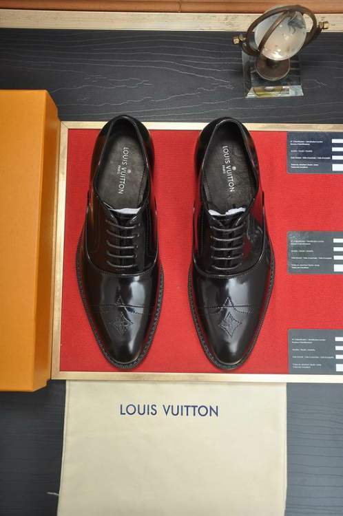 Picture of Louis Vuitton Shoes _SKULVsz38-45mnf066614413